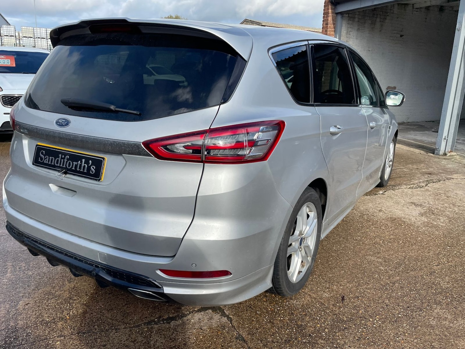 Used Ford S-Max 2017 for sale - 76338680: Photo 58