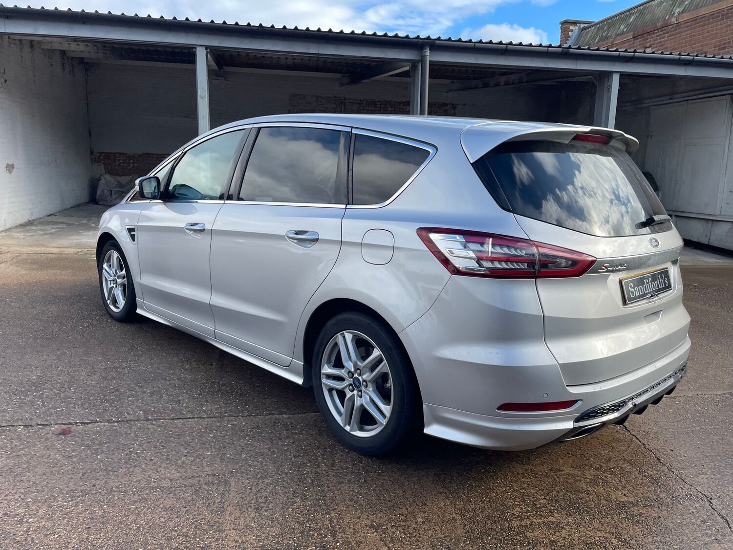 Used Ford S-Max 2017 for sale - 76338680: Photo 65