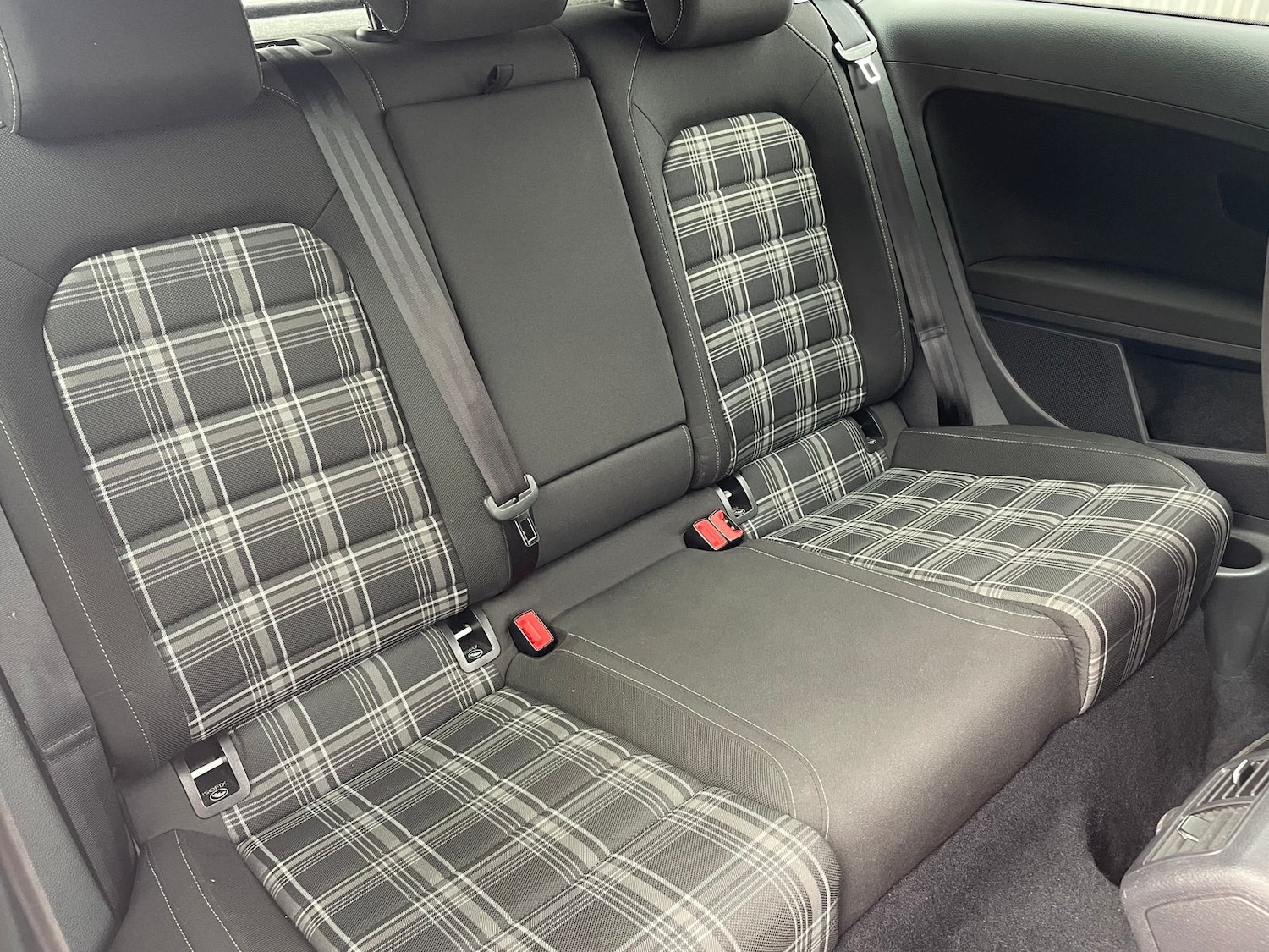 Used Volkswagen Golf 2017 for sale - 76338677: Photo 11