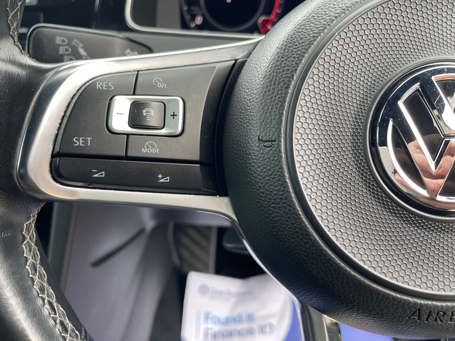 Used Volkswagen Golf 2017 for sale - 76338677: Photo 17