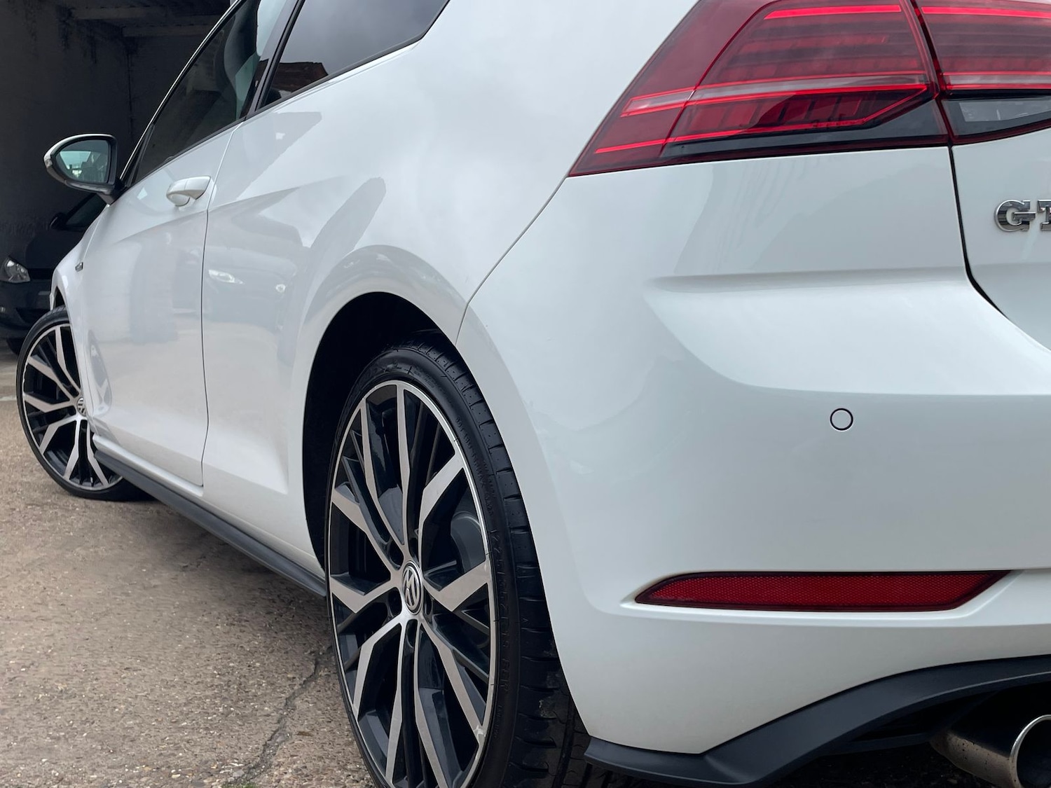 Used Volkswagen Golf 2017 for sale - 76338677: Photo 22