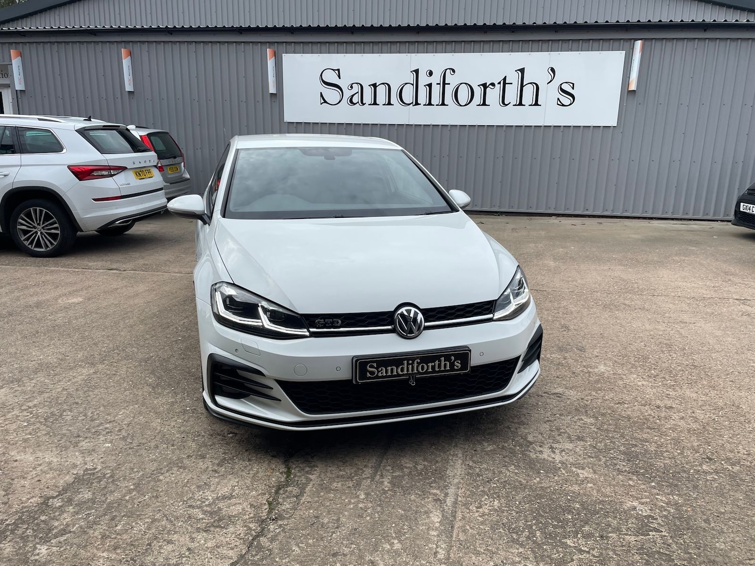 Used Volkswagen Golf 2017 for sale - 76338677: Photo 32