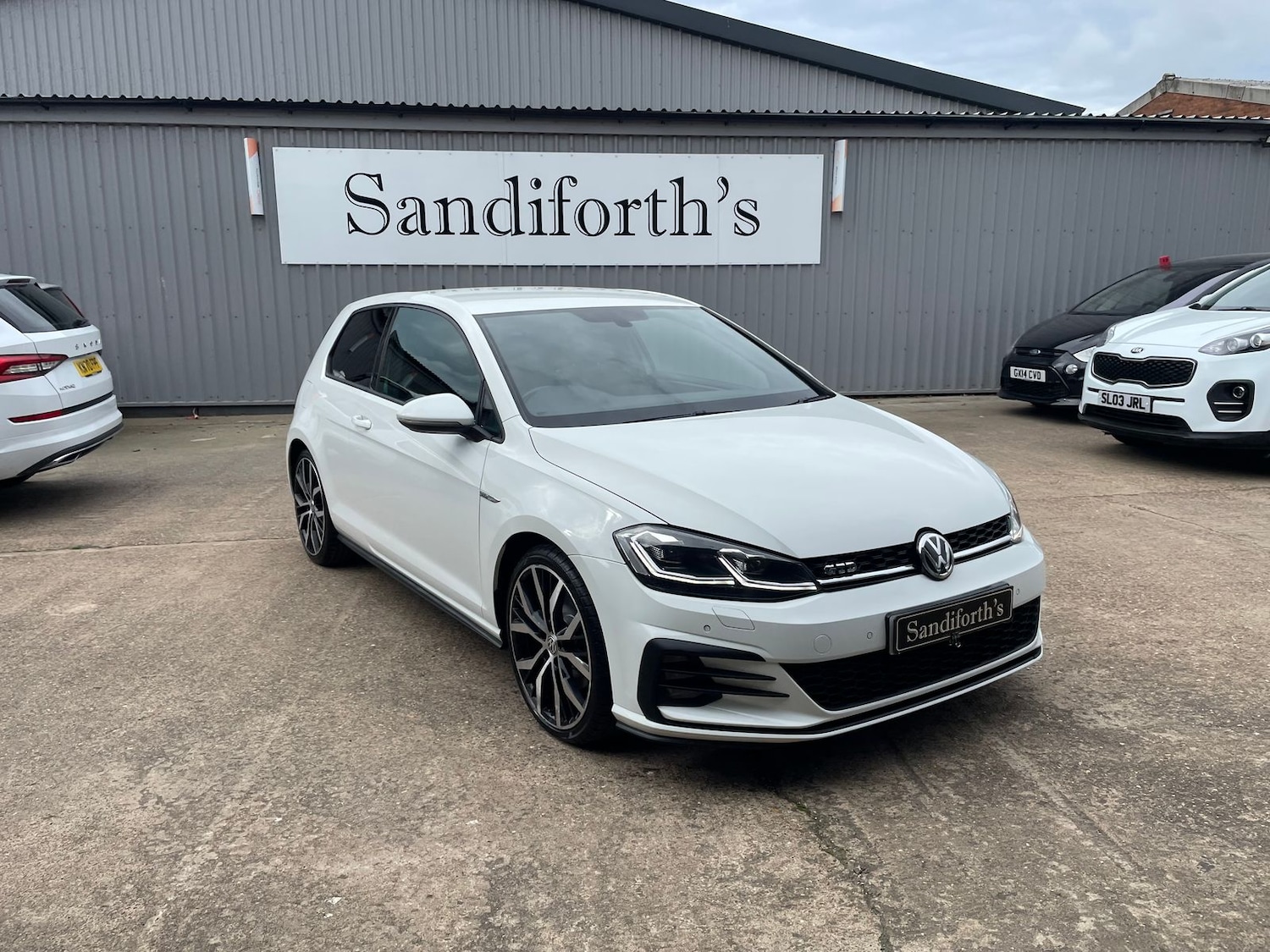 Used Volkswagen Golf 2017 for sale - 76338677: Photo 35
