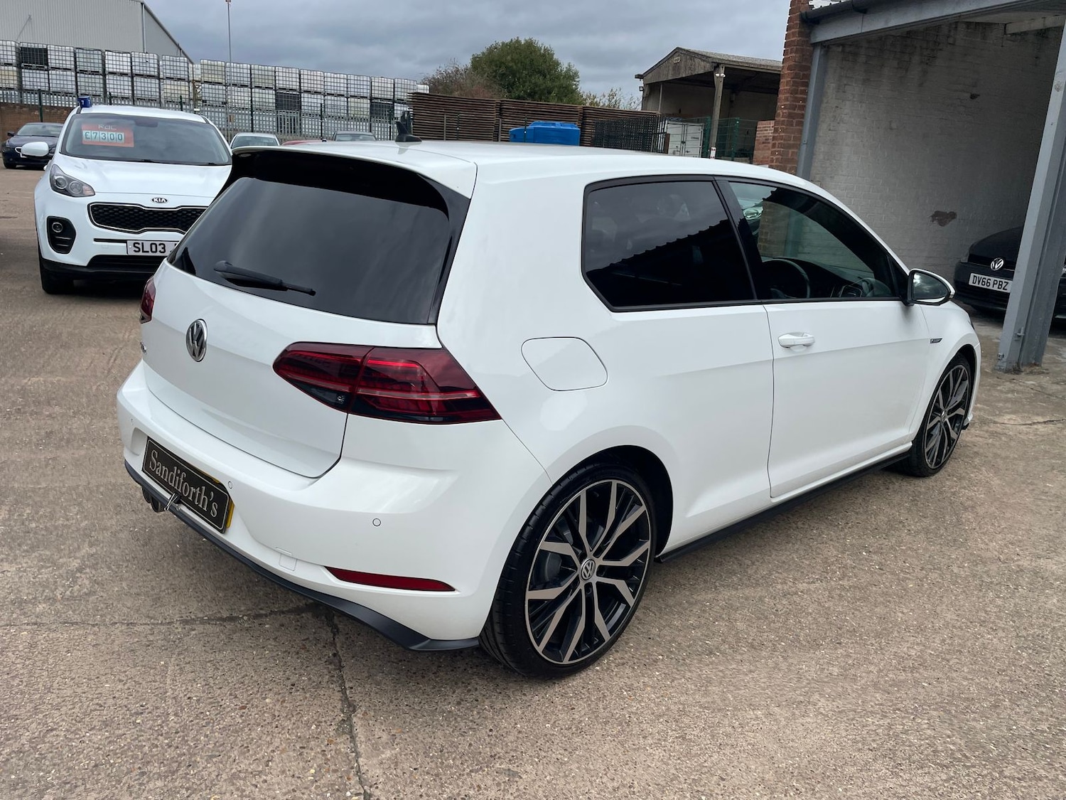 Used Volkswagen Golf 2017 for sale - 76338677: Photo 49