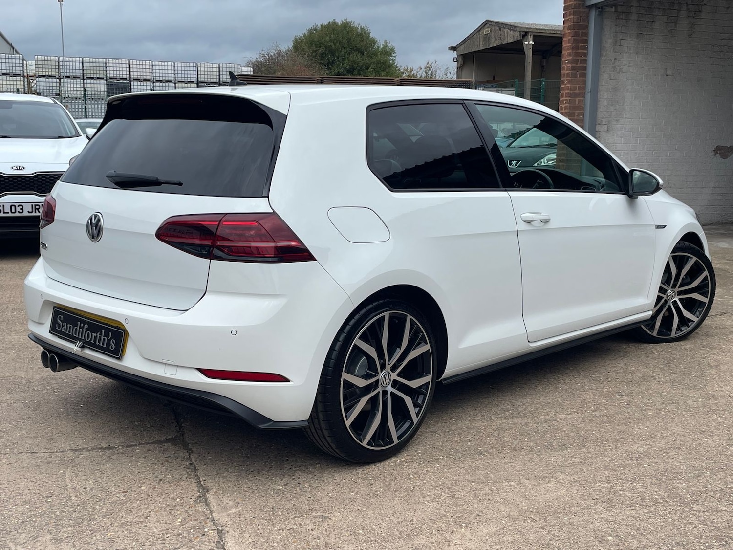 Used Volkswagen Golf 2017 for sale - 76338677: Photo 5