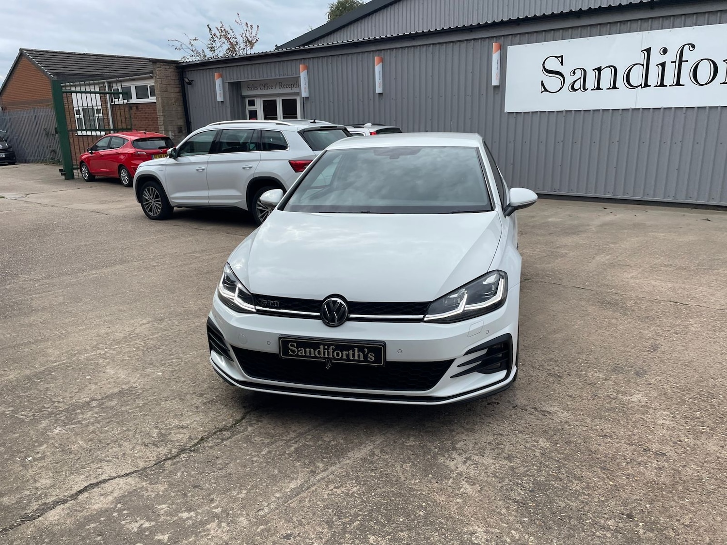 Used Volkswagen Golf 2017 for sale - 76338677: Photo 71