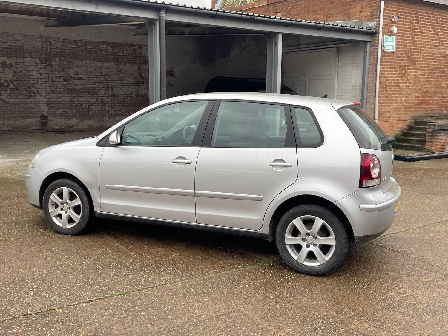 Used Volkswagen Polo 2008 for sale - 77685836: Photo 34