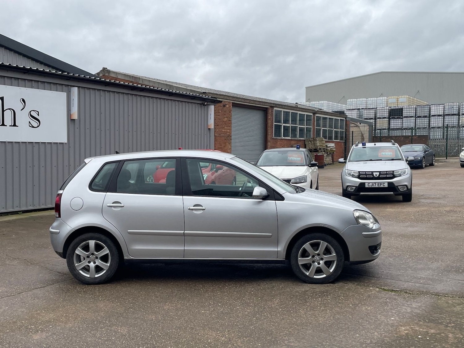 Used Volkswagen Polo 2008 for sale - 77685836: Photo 4