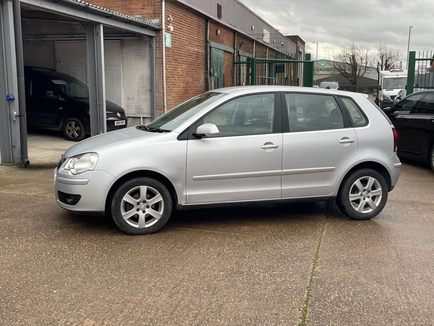 Used Volkswagen Polo 2008 for sale - 77685836: Photo 40