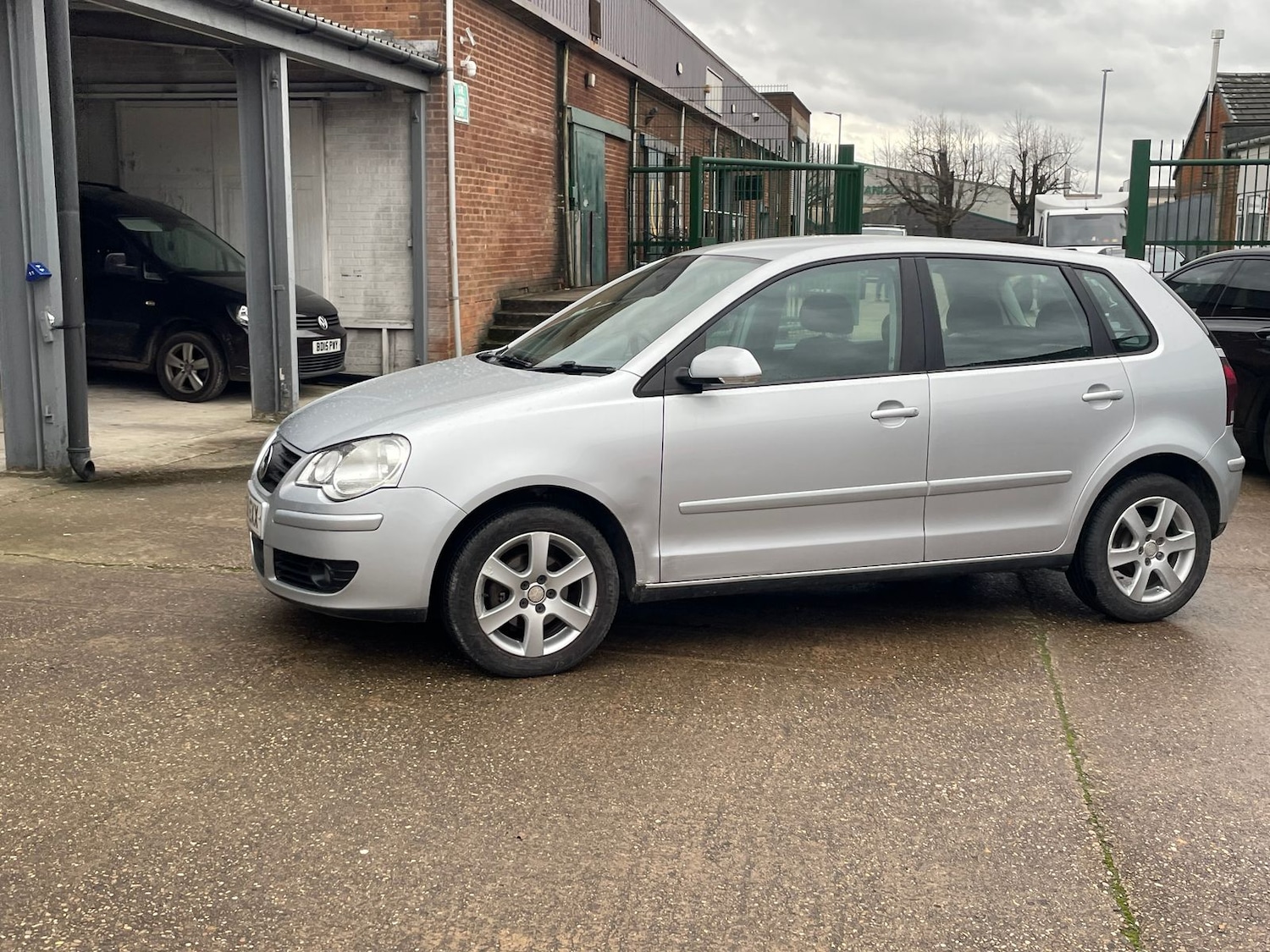 Used Volkswagen Polo 2008 for sale - 77685836: Photo 41