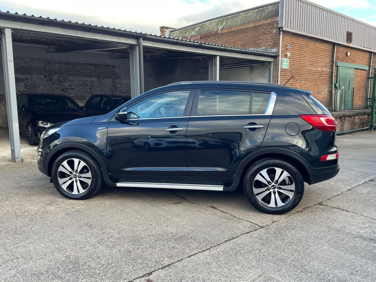 Used Kia Sportage 2011 for sale - 76327977: Photo 68