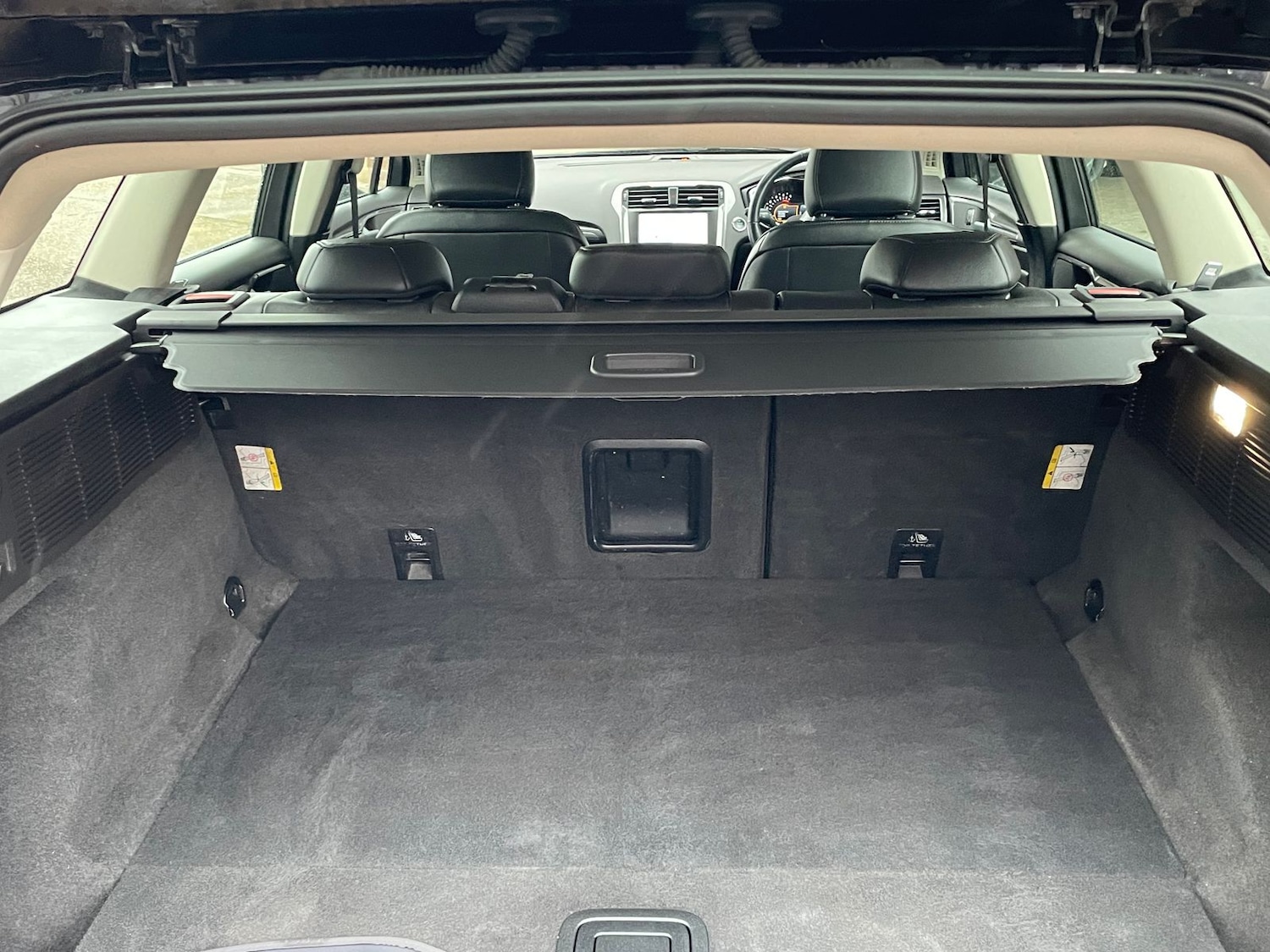 Used Ford Mondeo 2020 for sale - 76826849: Photo 18