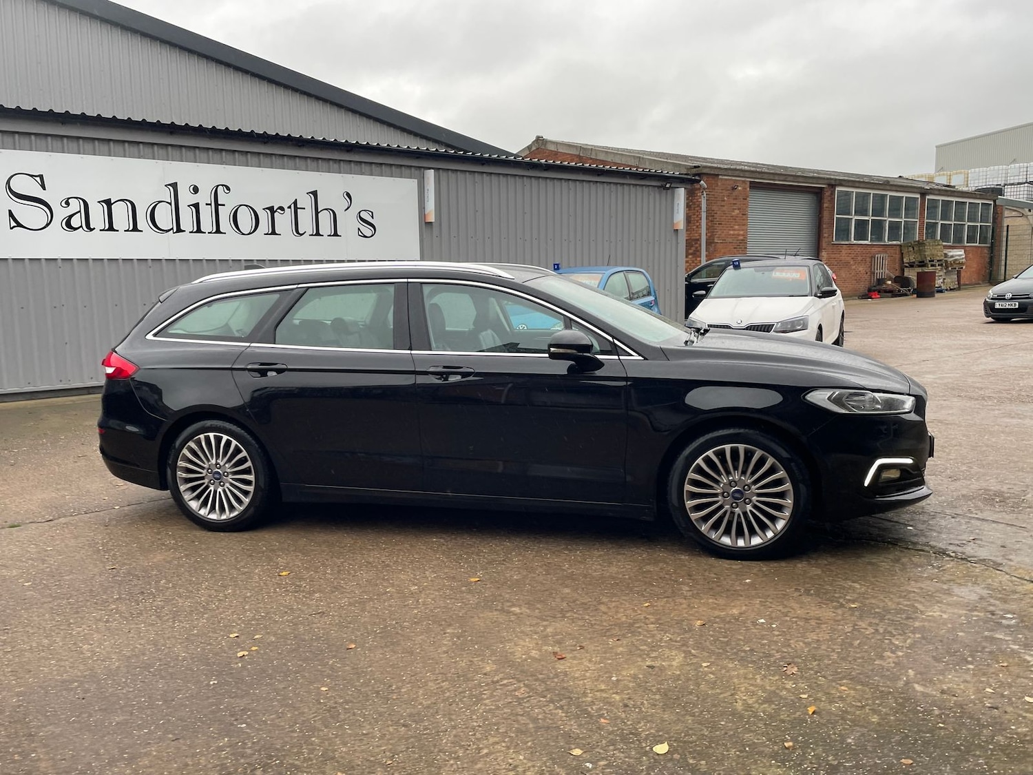 Used Ford Mondeo 2020 for sale - 76826849: Photo 40