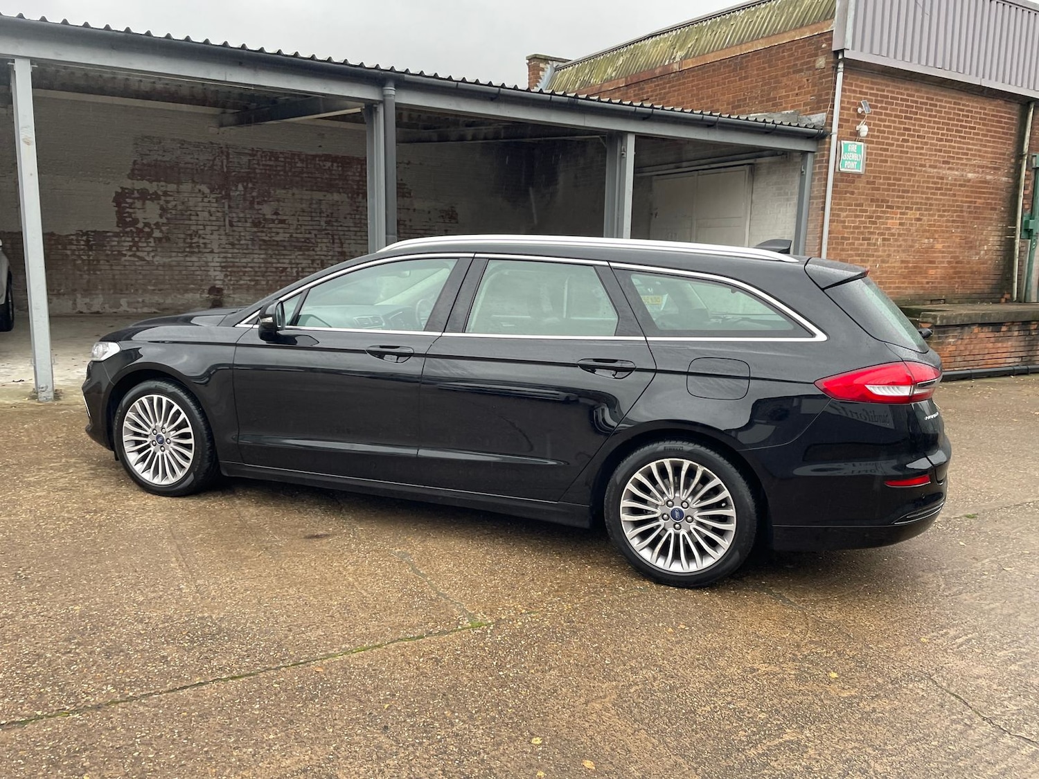 Used Ford Mondeo 2020 for sale - 76826849: Photo 60