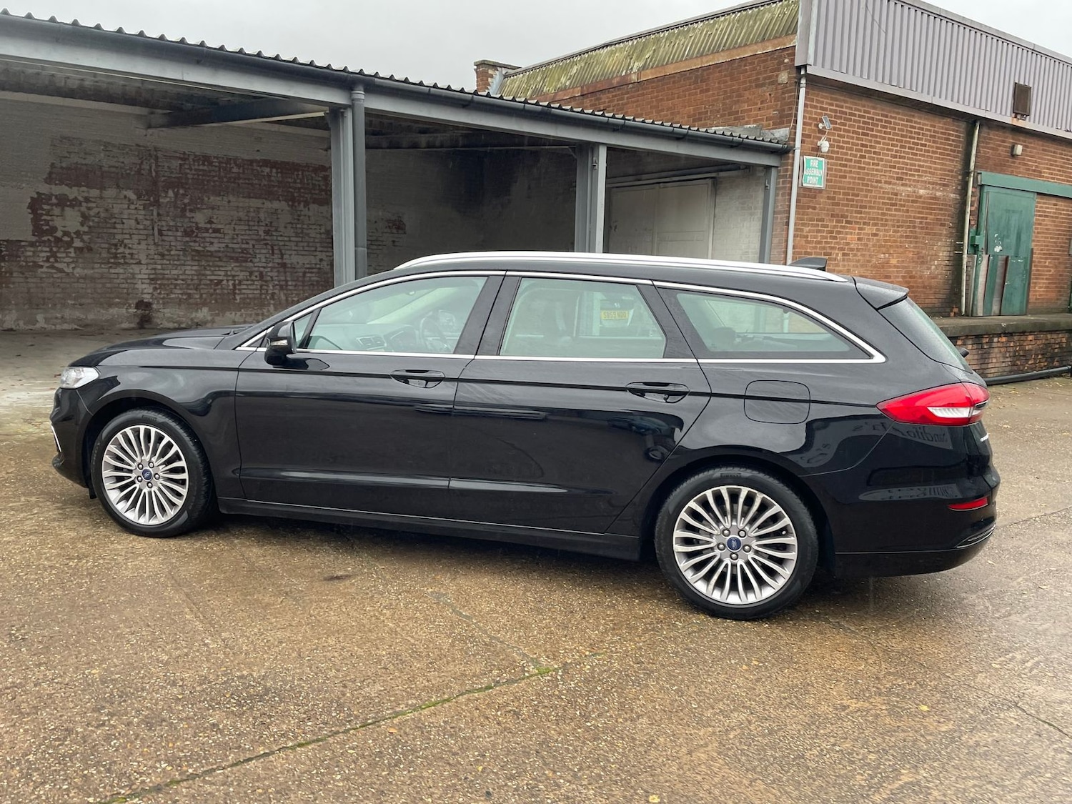 Used Ford Mondeo 2020 for sale - 76826849: Photo 61