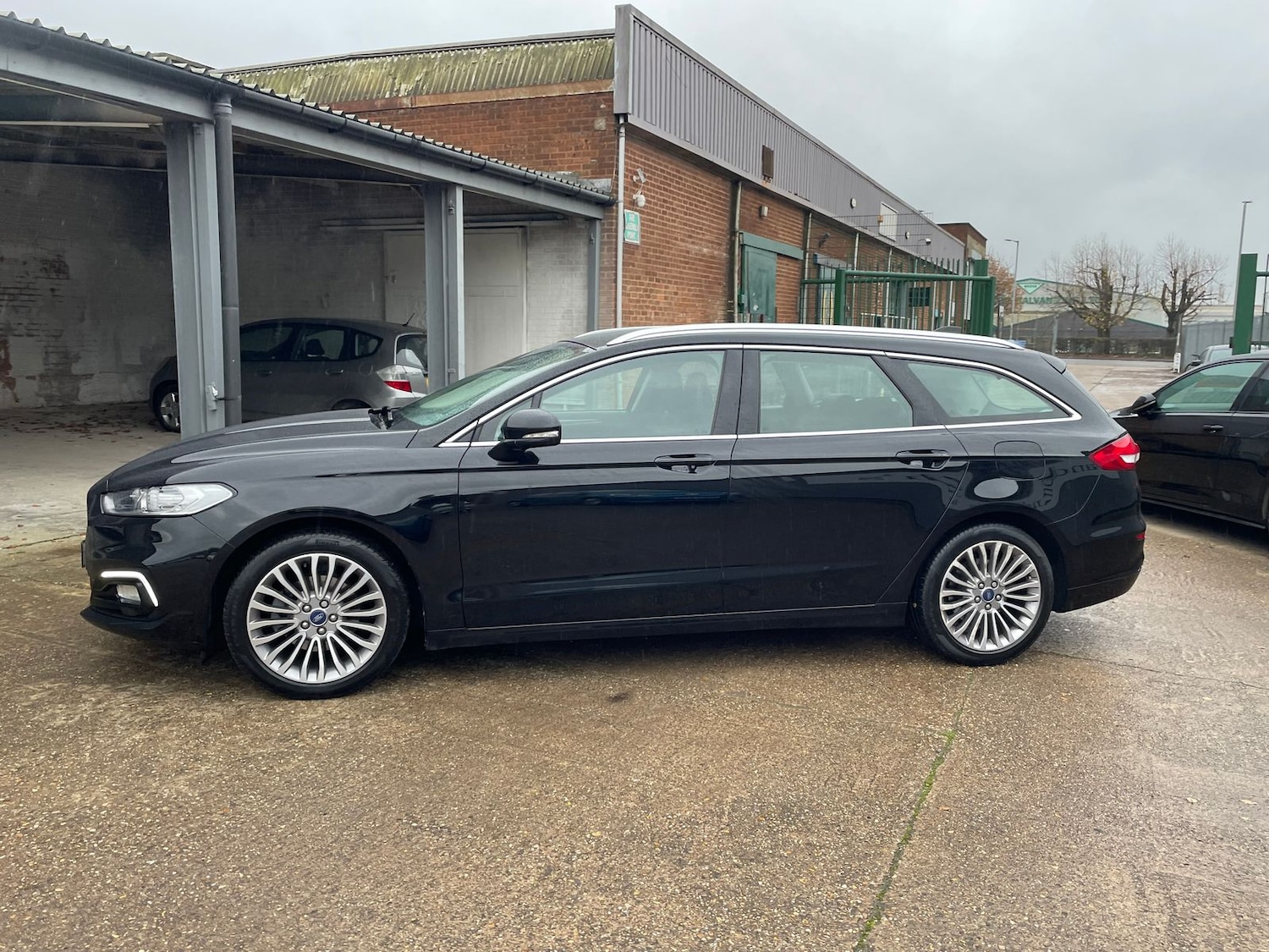 Used Ford Mondeo 2020 for sale - 76826849: Photo 65
