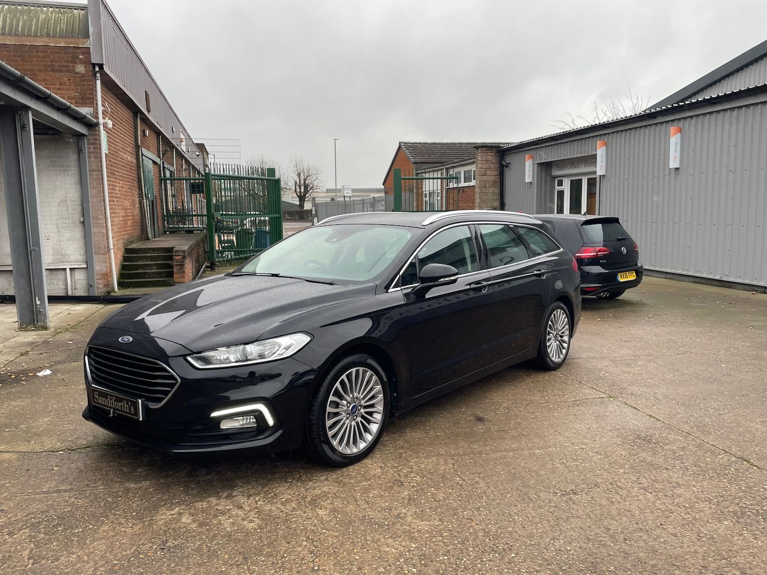 Used Ford Mondeo 2020 for sale - 76826849: Photo 70