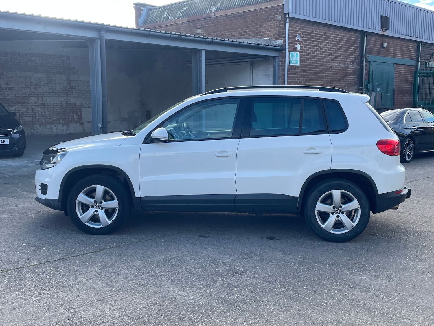 Used Volkswagen Tiguan 2012 for sale - 78149987: Photo 15