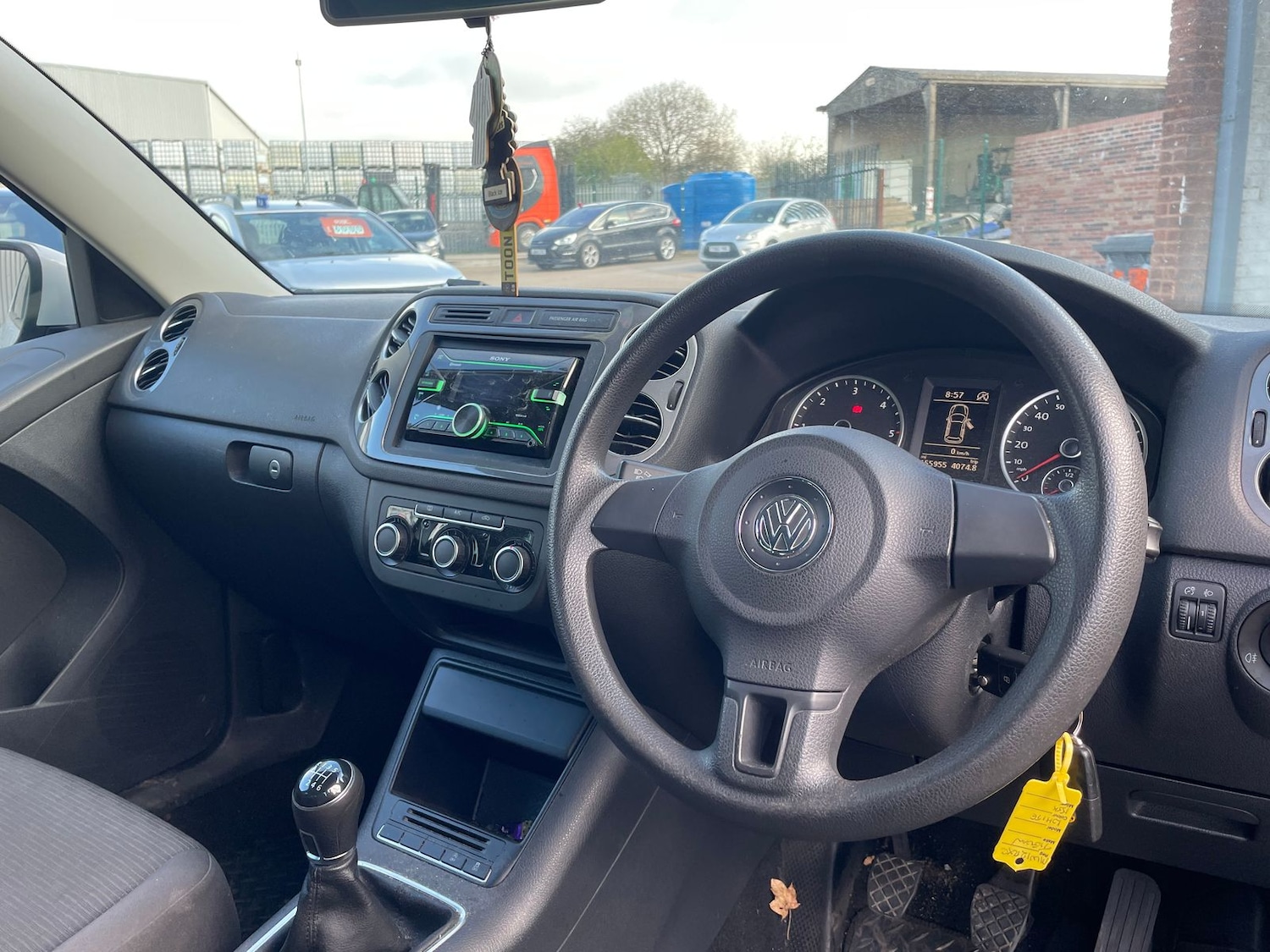 Used Volkswagen Tiguan 2012 for sale - 78149987: Photo 8