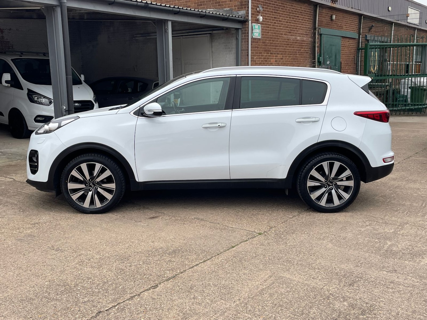 Used Kia Sportage 2017 for sale - 76310070: Photo 28