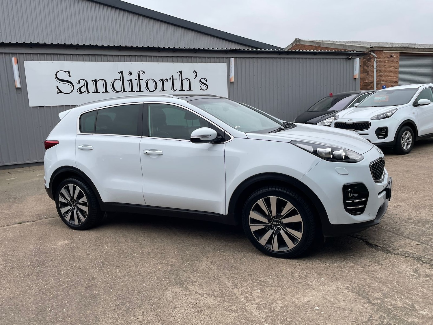 Used Kia Sportage 2017 for sale - 76310070: Photo 43