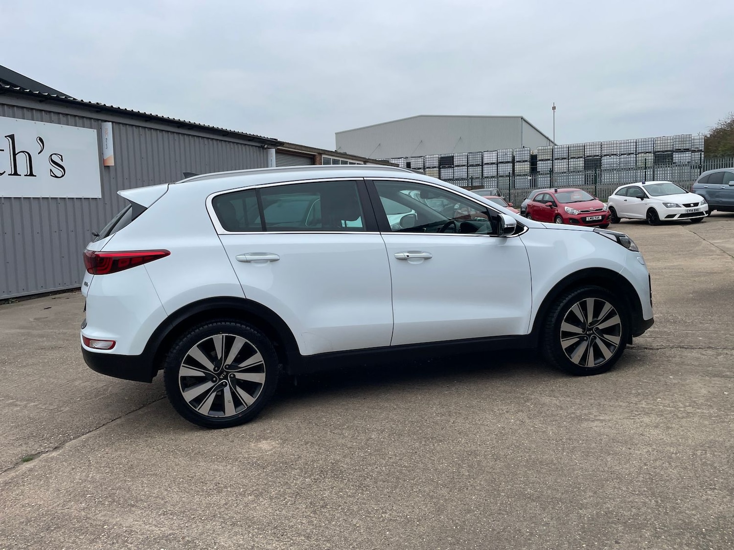 Used Kia Sportage 2017 for sale - 76310070: Photo 50