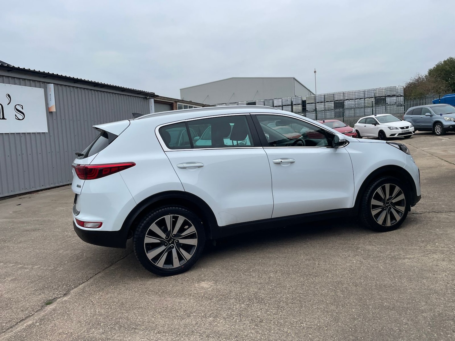 Used Kia Sportage 2017 for sale - 76310070: Photo 51