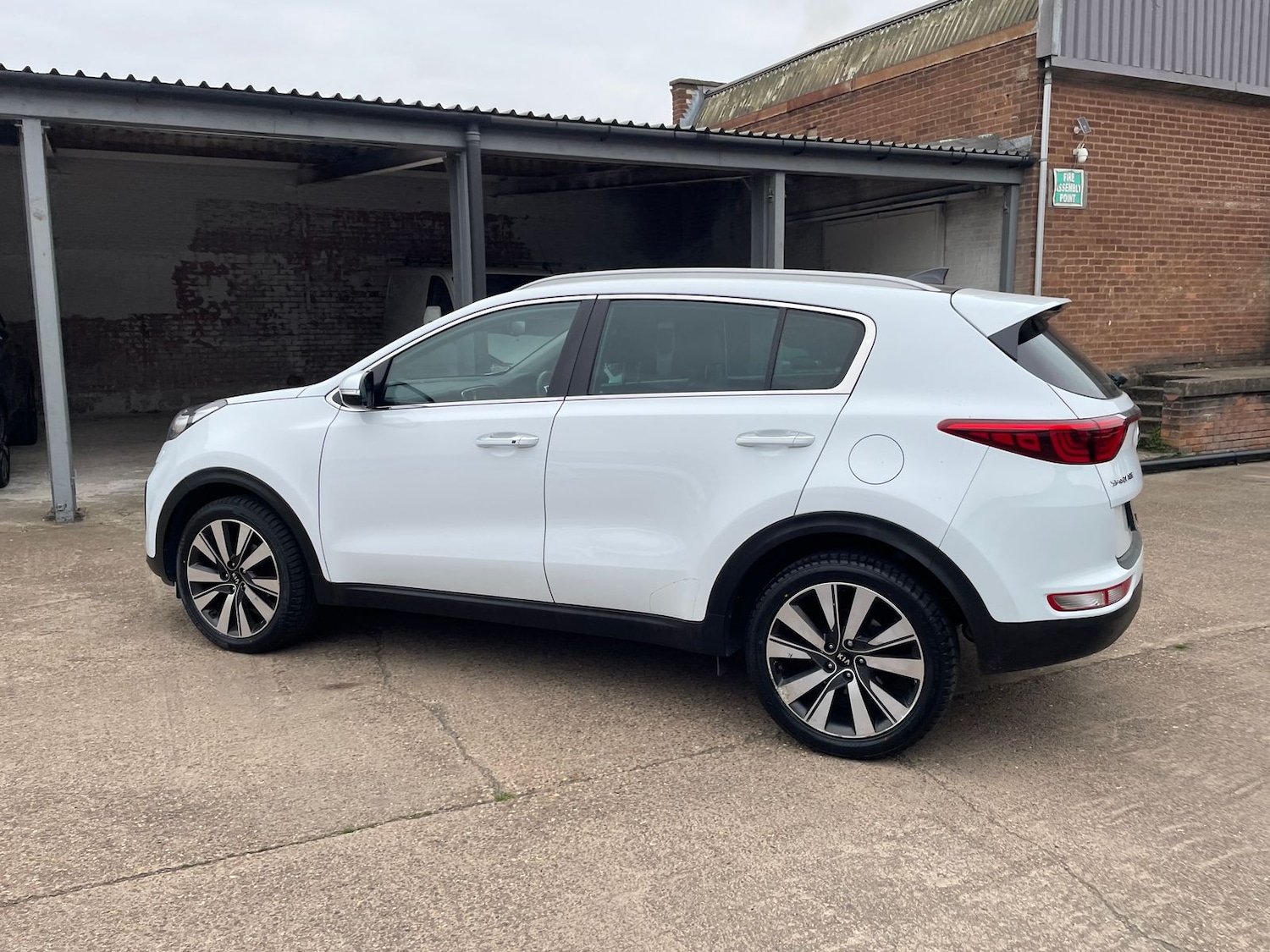 Used Kia Sportage 2017 for sale - 76310070: Photo 66