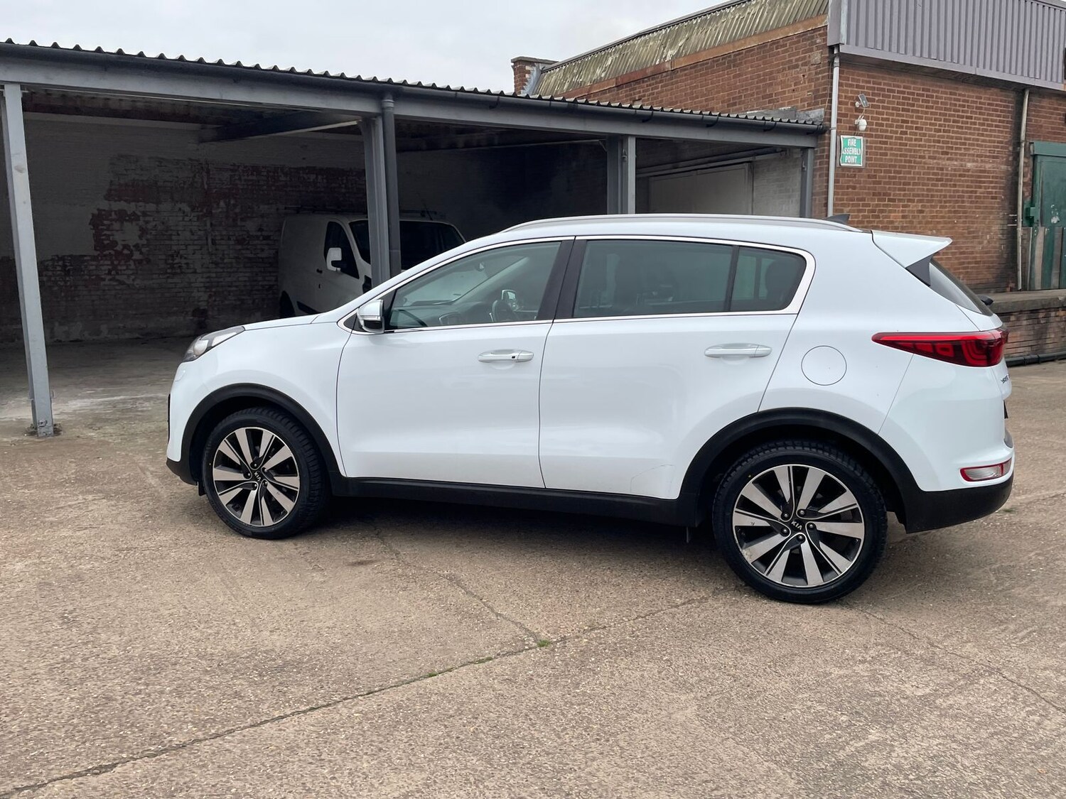 Used Kia Sportage 2017 for sale - 76310070: Photo 67