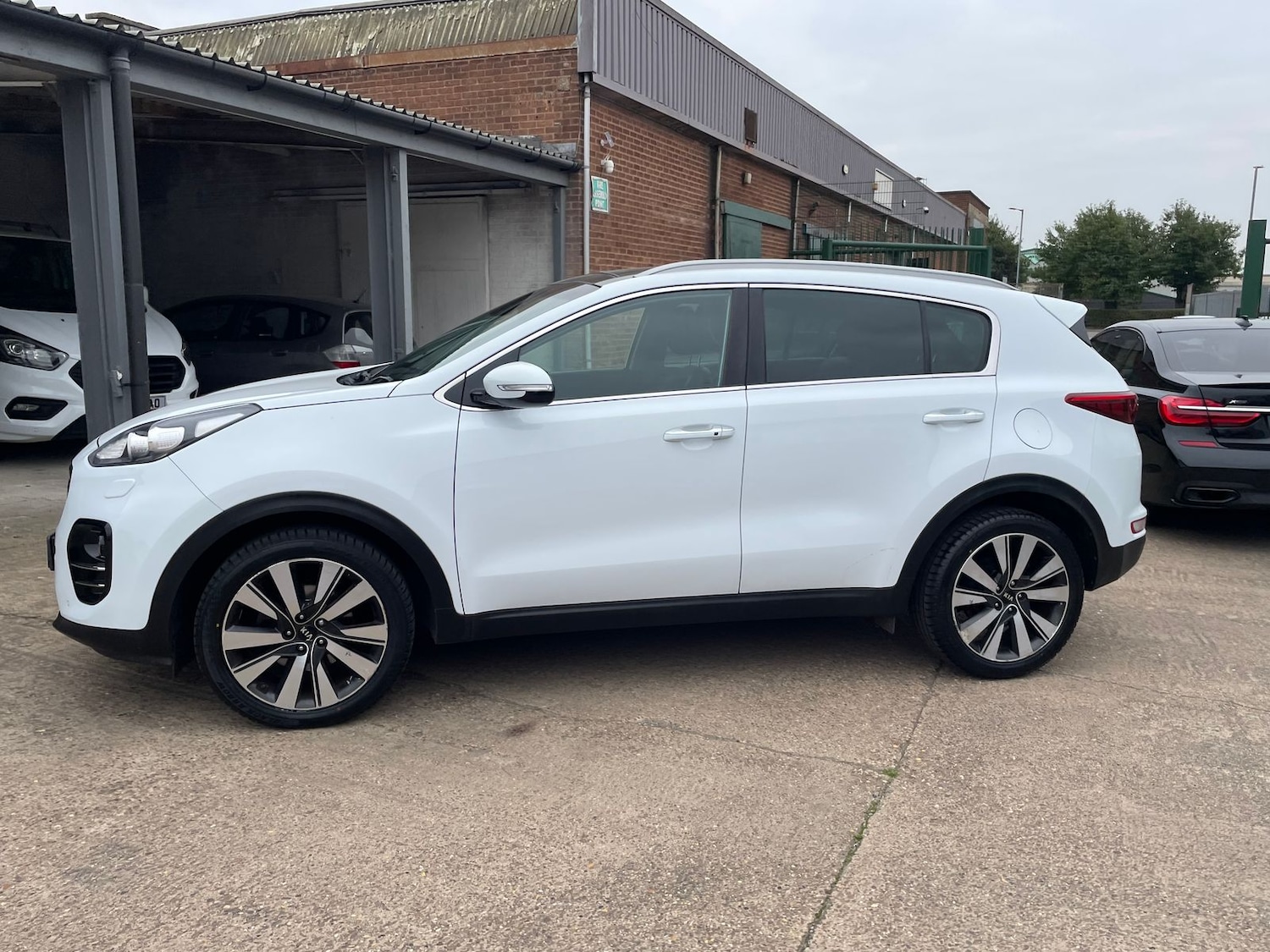Used Kia Sportage 2017 for sale - 76310070: Photo 71