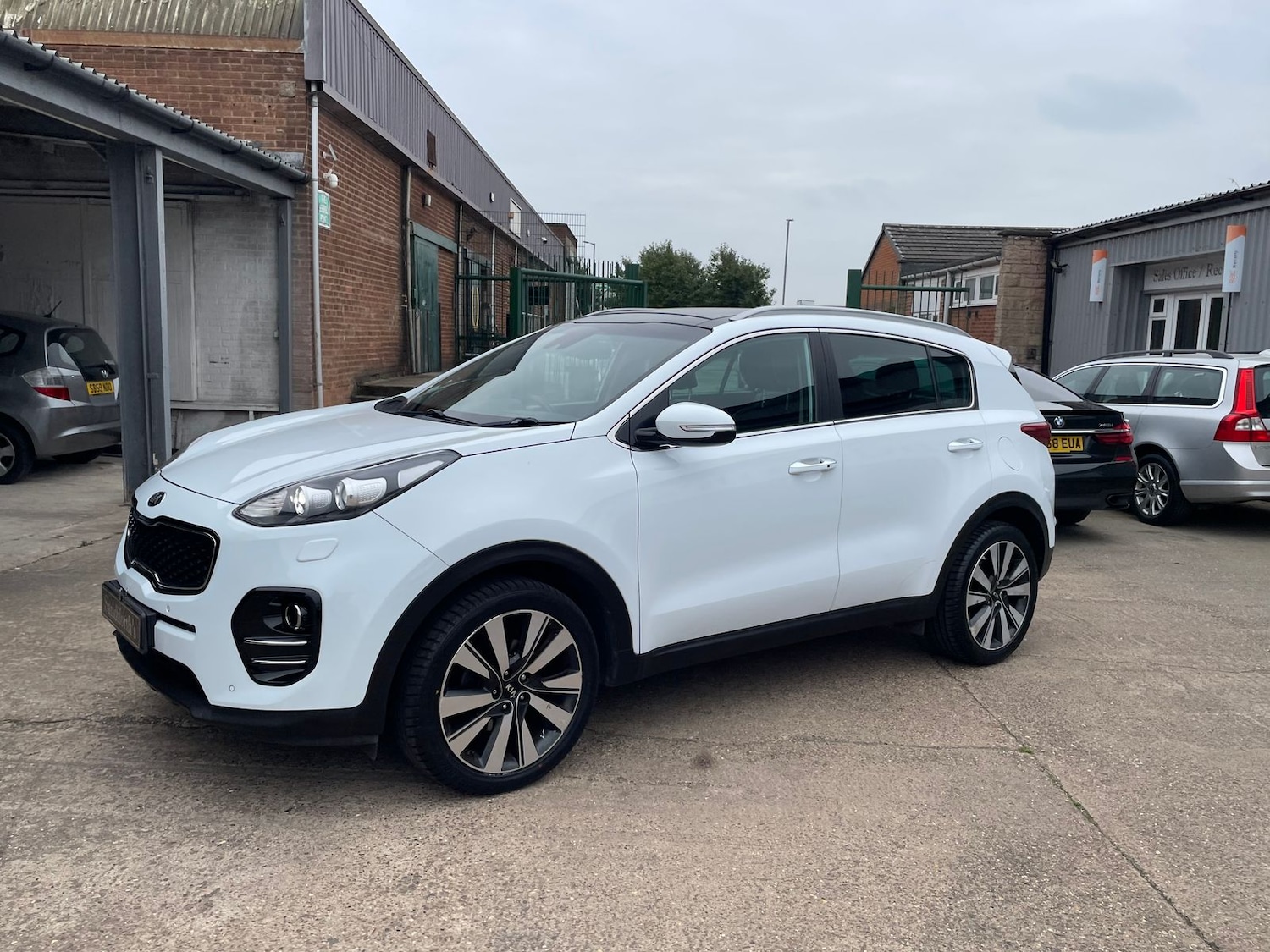 Used Kia Sportage 2017 for sale - 76310070: Photo 74