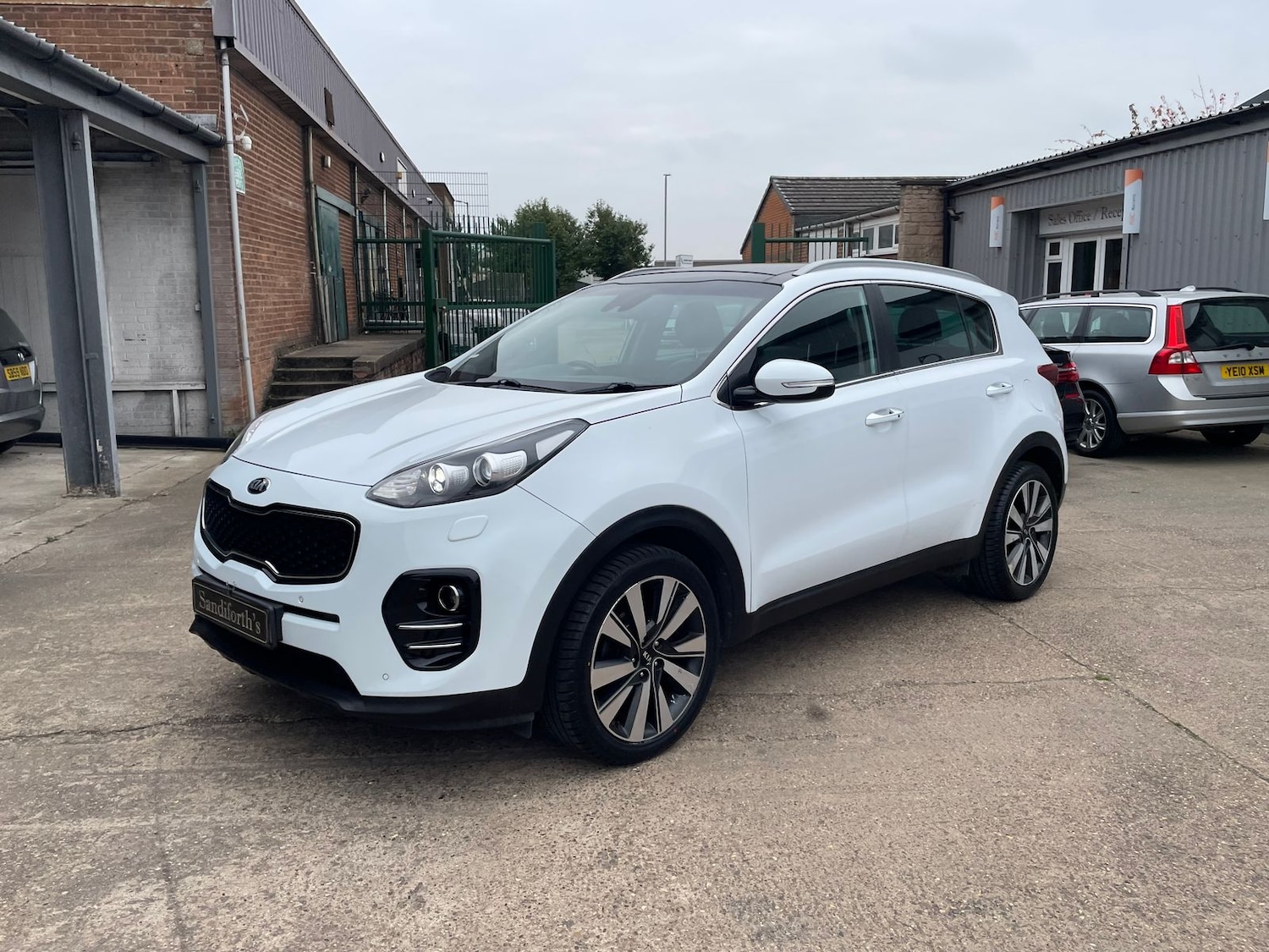 Used Kia Sportage 2017 for sale - 76310070: Photo 75