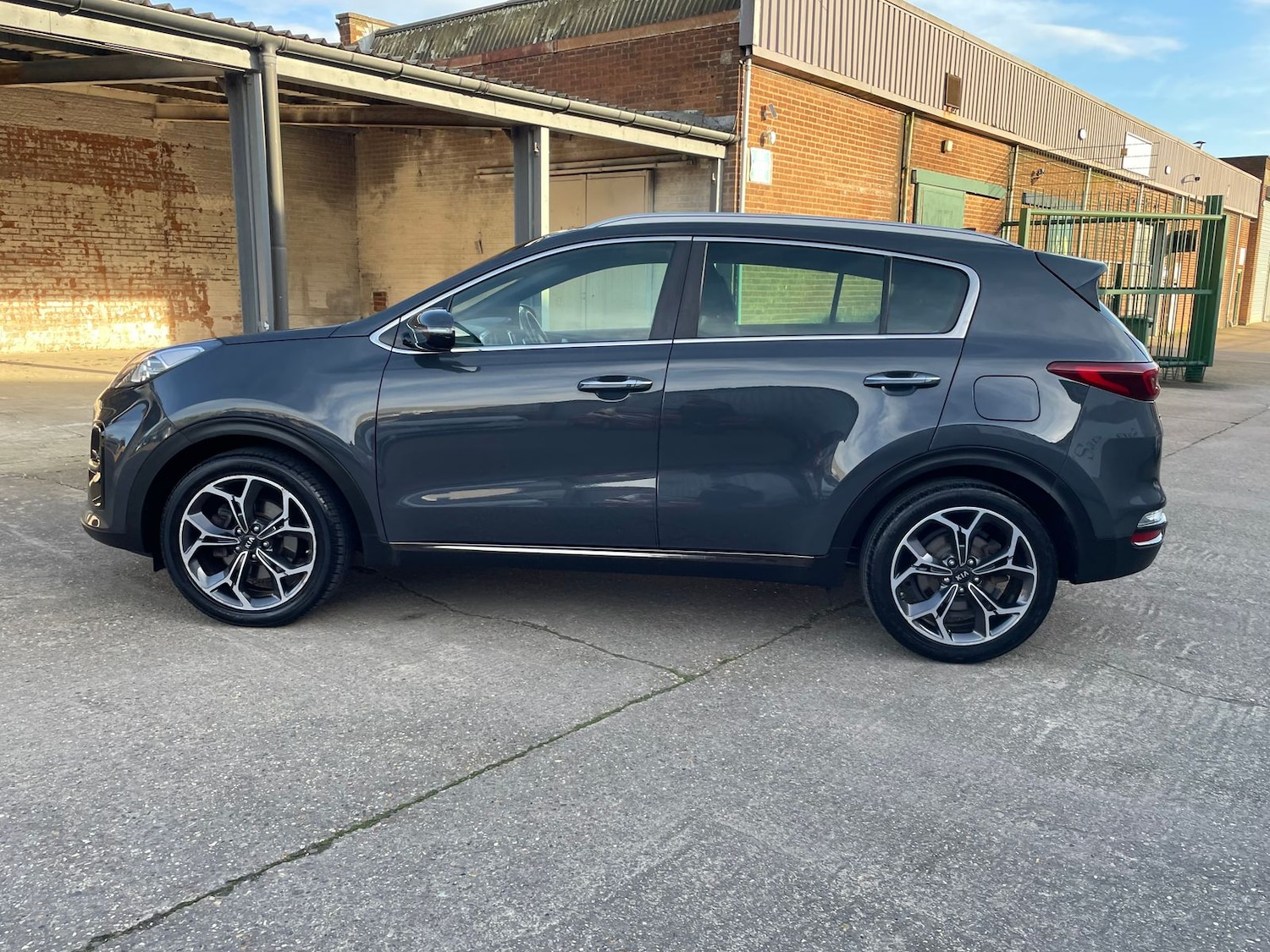 Used Kia Sportage 2019 for sale - 78103100: Photo 75