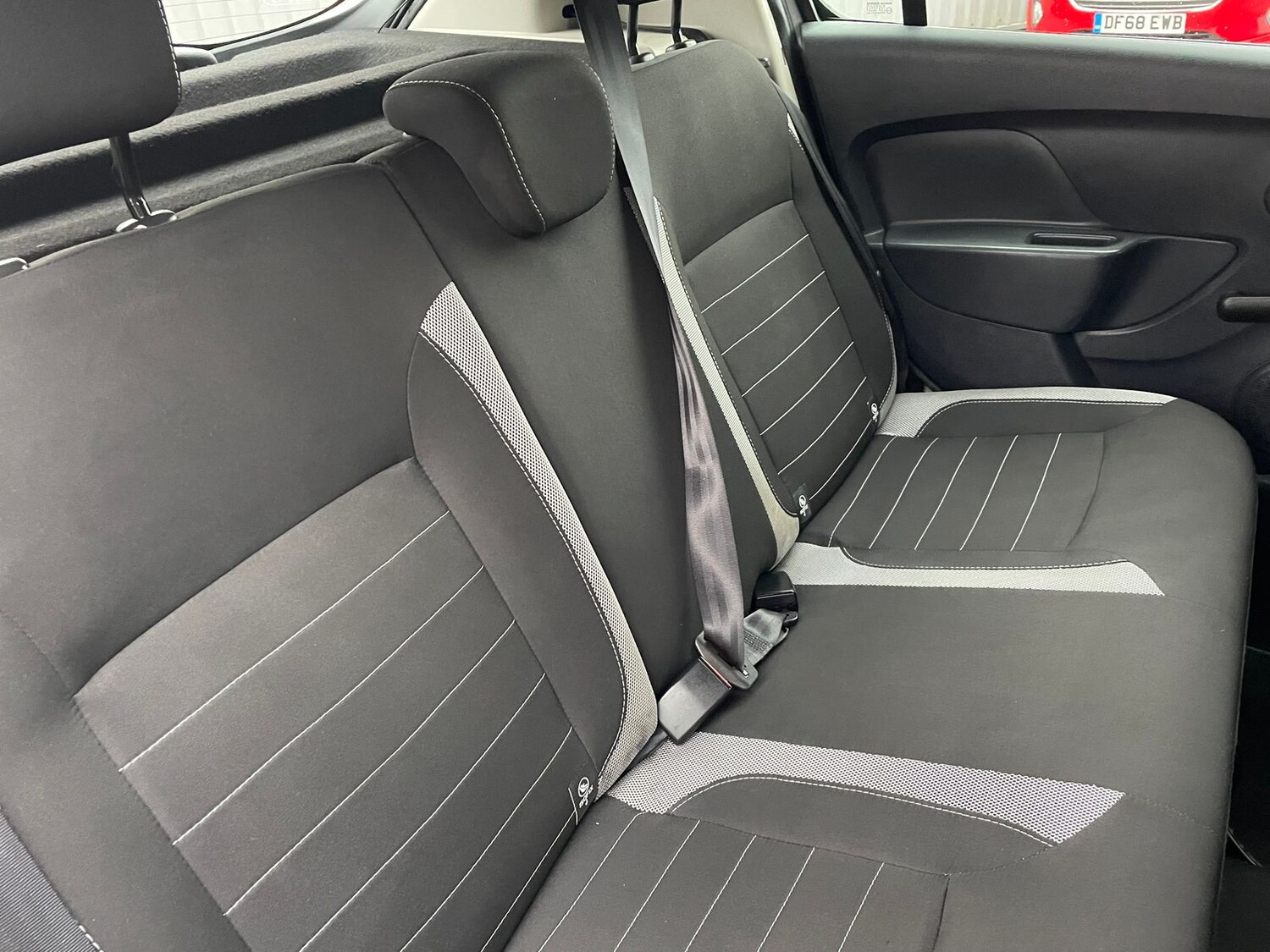 Used Dacia Sandero Stepway 2017 for sale - 77539968: Photo 10