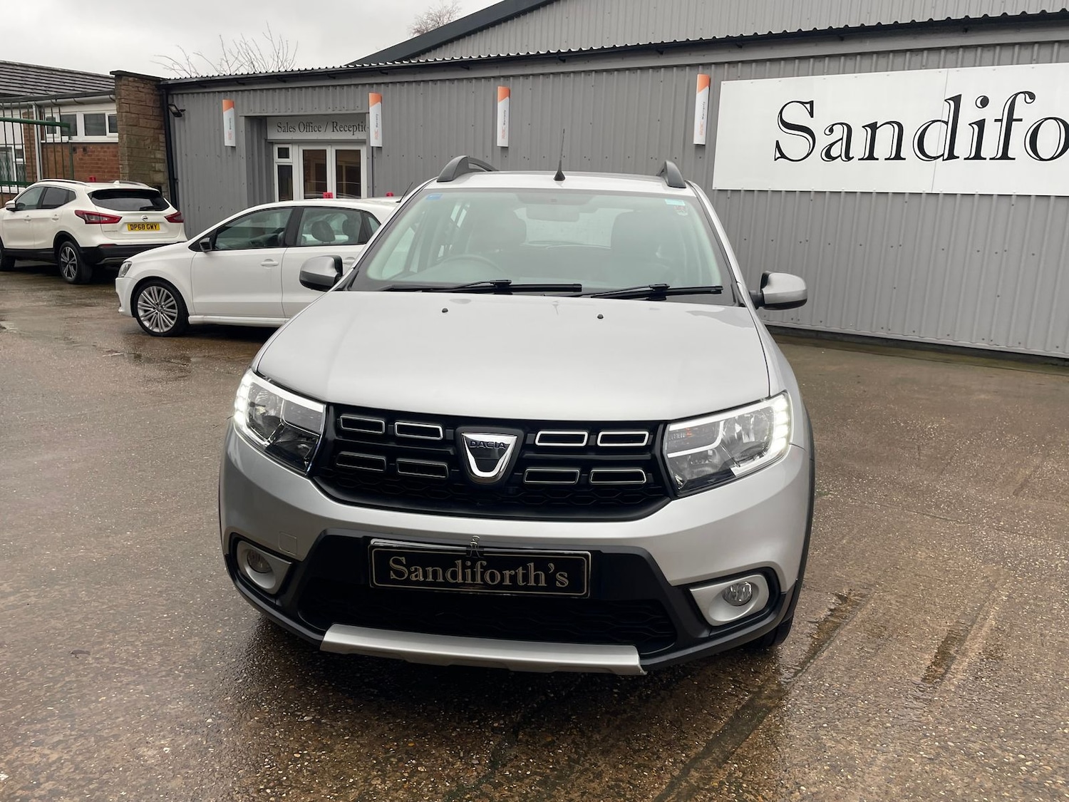 Used Dacia Sandero Stepway 2017 for sale - 77539968: Photo 27