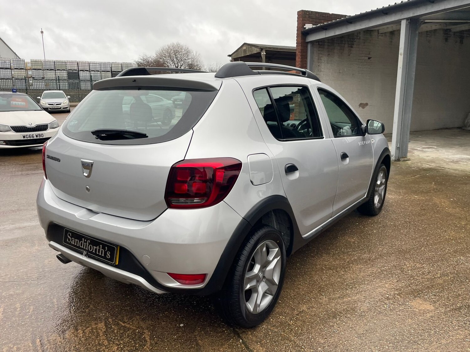 Used Dacia Sandero Stepway 2017 for sale - 77539968: Photo 41