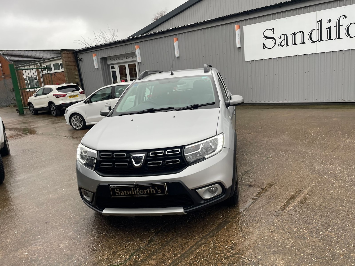 Used Dacia Sandero Stepway 2017 for sale - 77539968: Photo 61