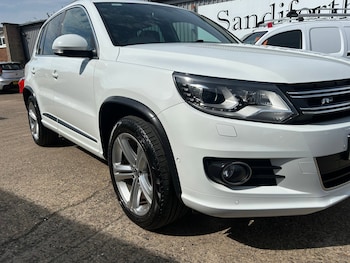 Used Volkswagen Tiguan 2015 for sale - 79138975: Photo