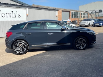 Used DS Automobiles DS 5 2016 for sale - 75353056: Photo