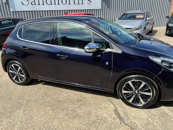 Used Peugeot 208 2018 for sale - 79510440: Photo
