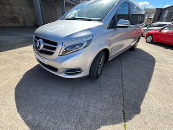 Used Mercedes-Benz V-Class 2016 for sale - 79692717: Photo