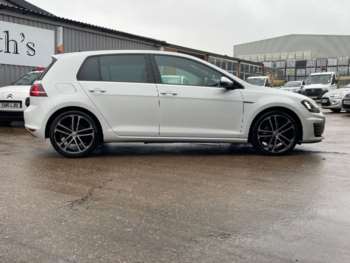 Used Volkswagen Golf 2017 for sale - 74922525: Photo
