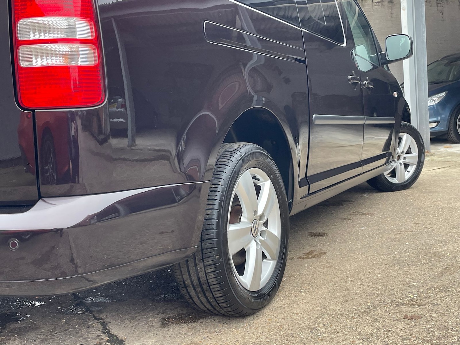 Used Volkswagen Caddy Maxi Life 2015 for sale - 76514677: Photo 25