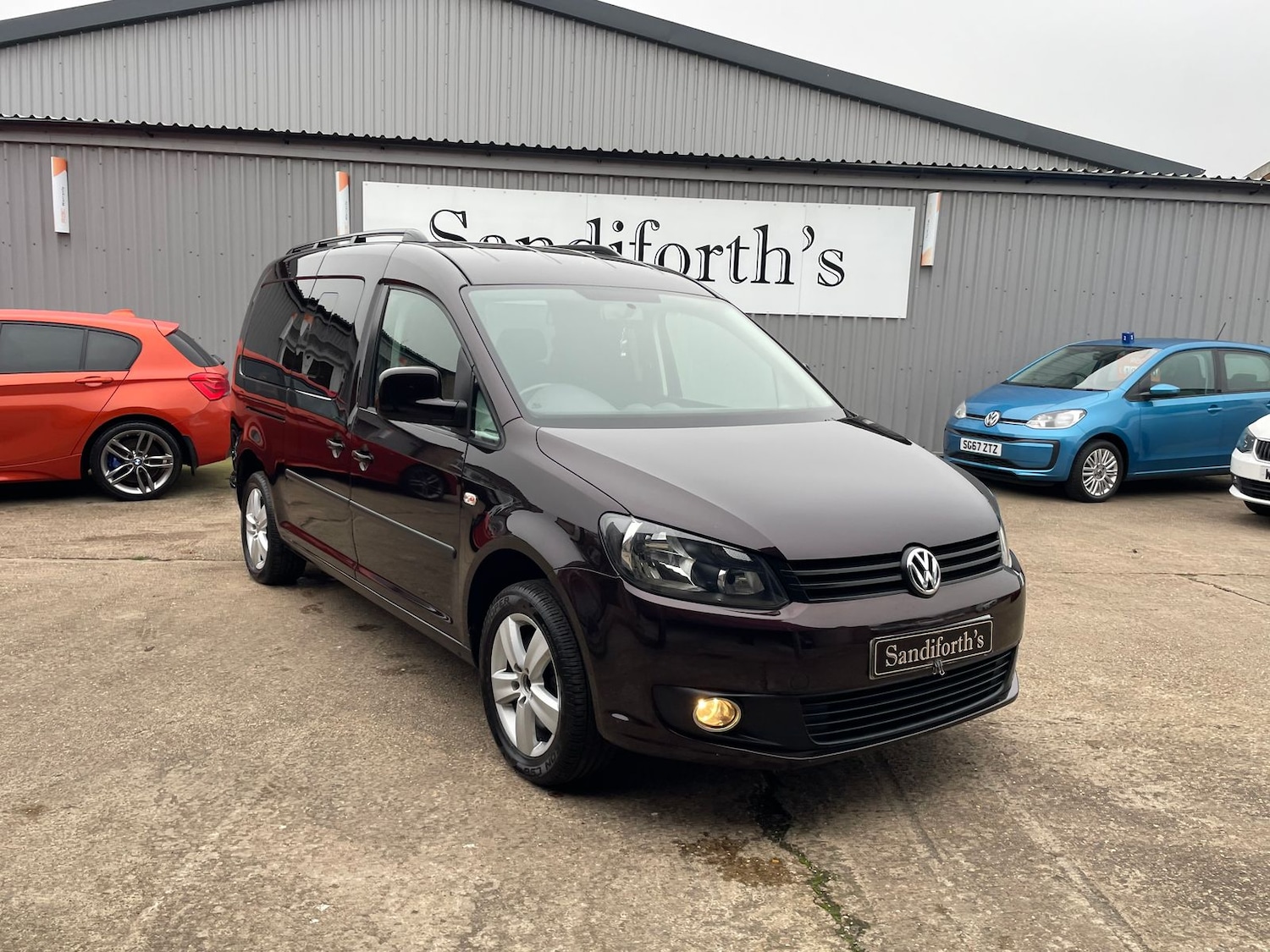 Used Volkswagen Caddy Maxi Life 2015 for sale - 76514677: Photo 37