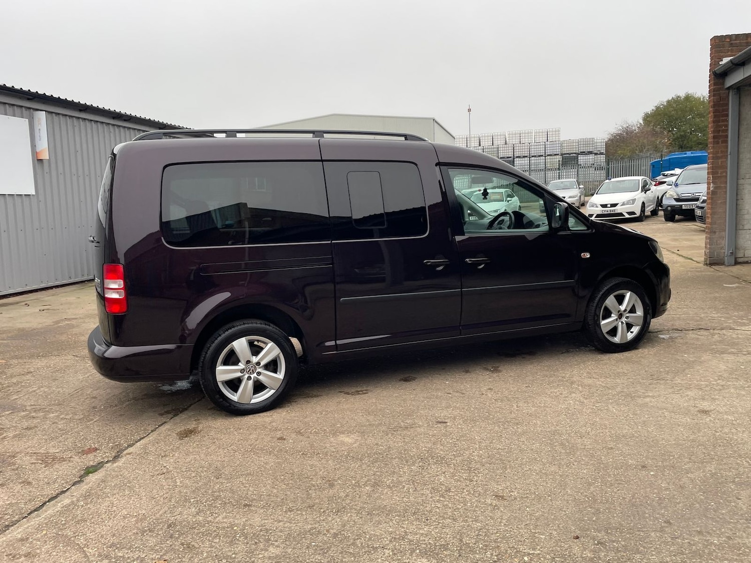 Used Volkswagen Caddy Maxi Life 2015 for sale - 76514677: Photo 47