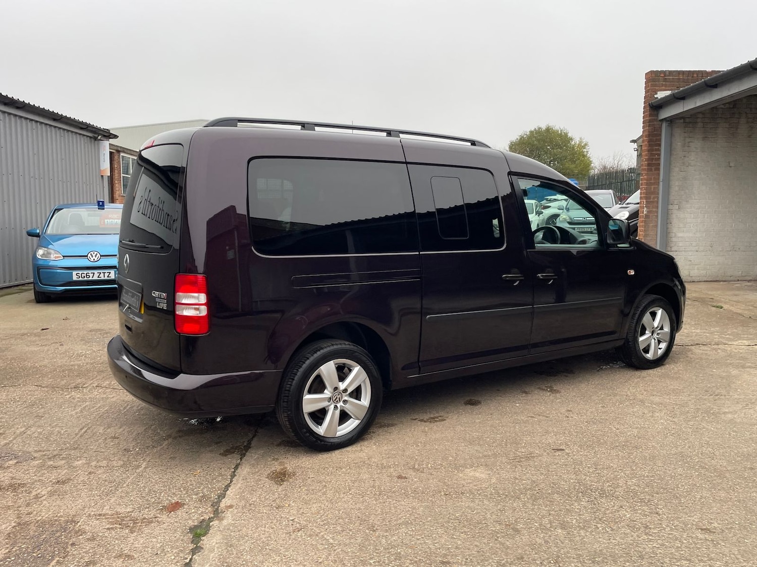 Used Volkswagen Caddy Maxi Life 2015 for sale - 76514677: Photo 49