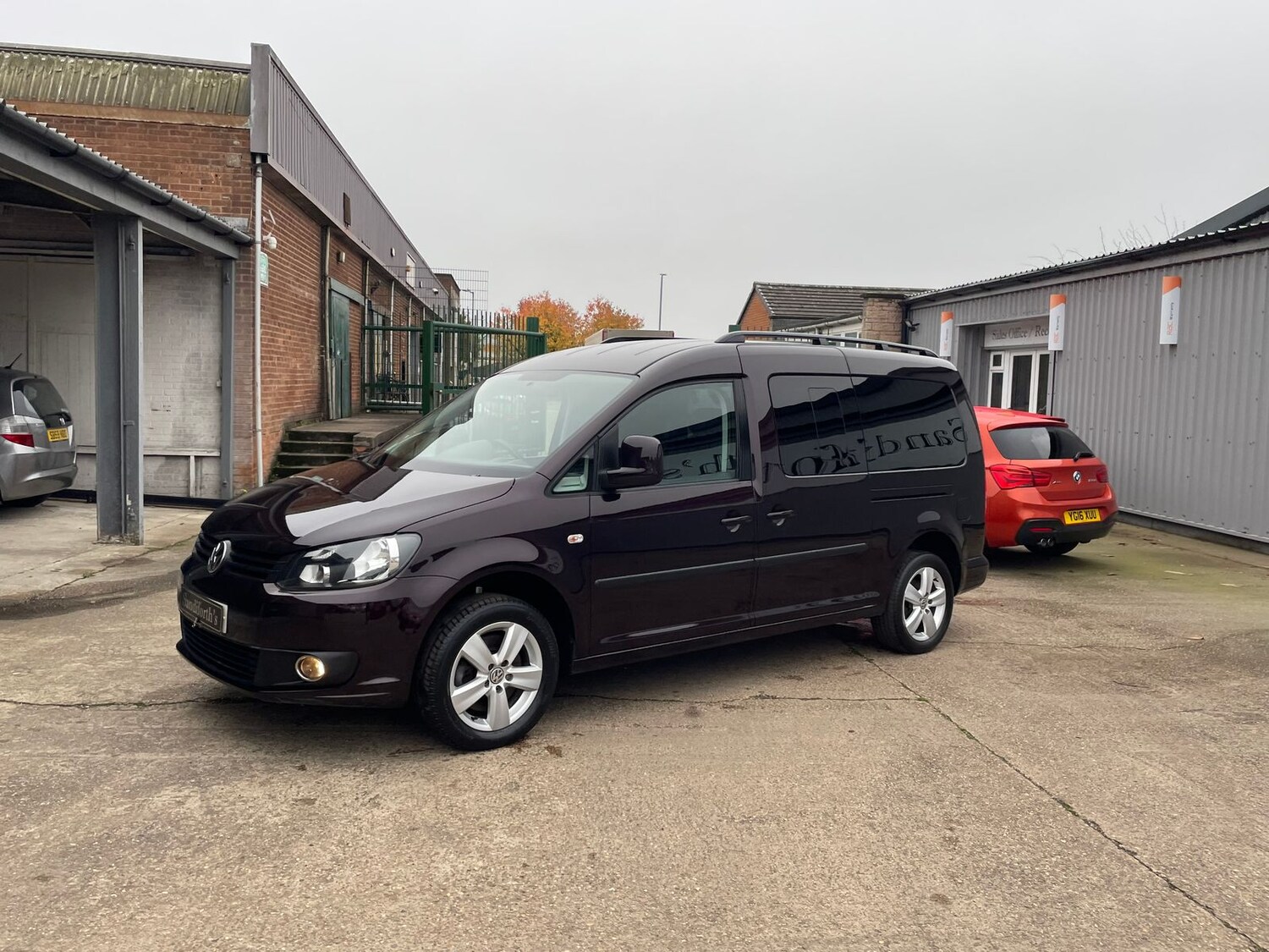 Used Volkswagen Caddy Maxi Life 2015 for sale - 76514677: Photo 72