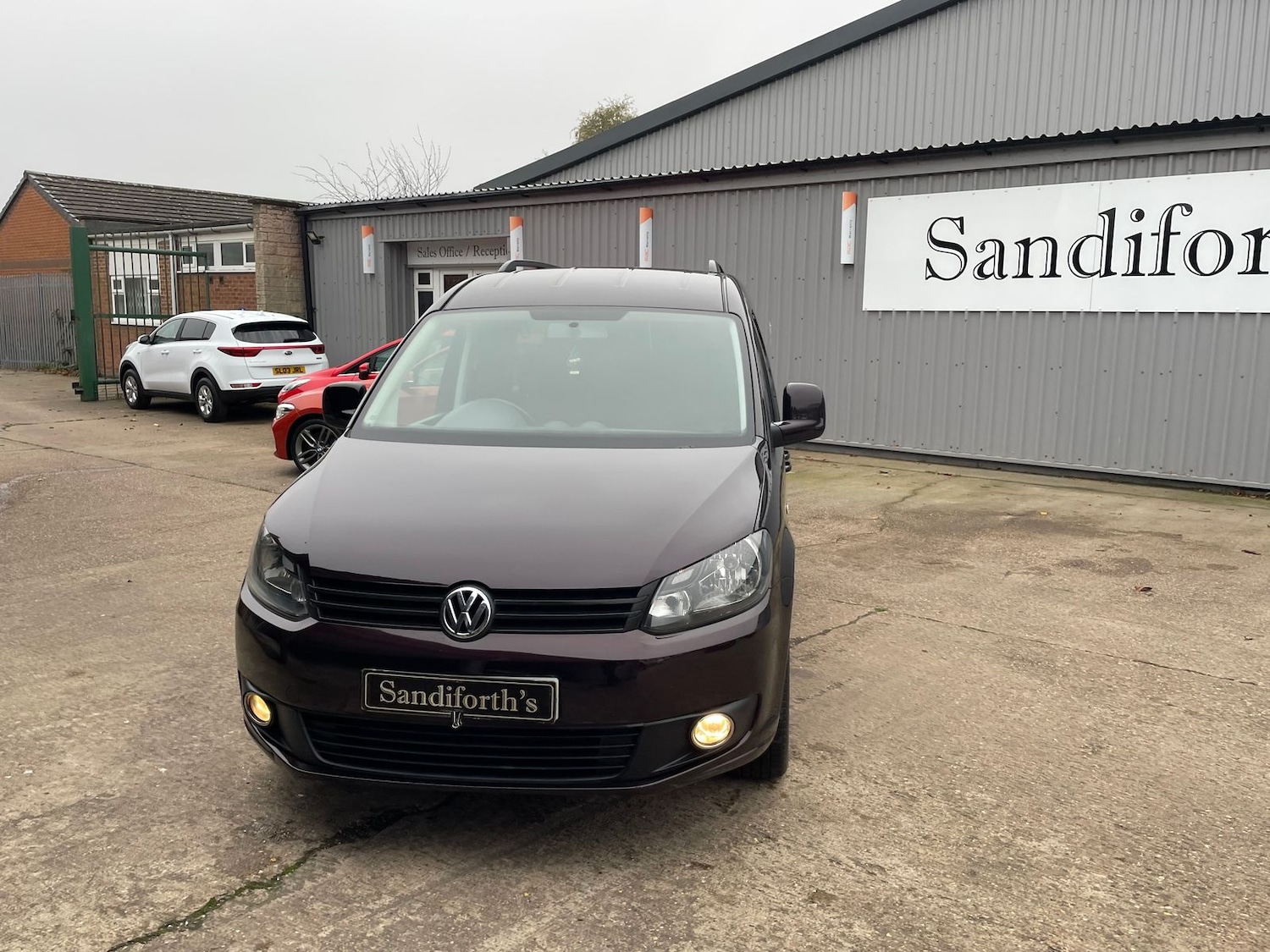 Used Volkswagen Caddy Maxi Life 2015 for sale - 76514677: Photo 78