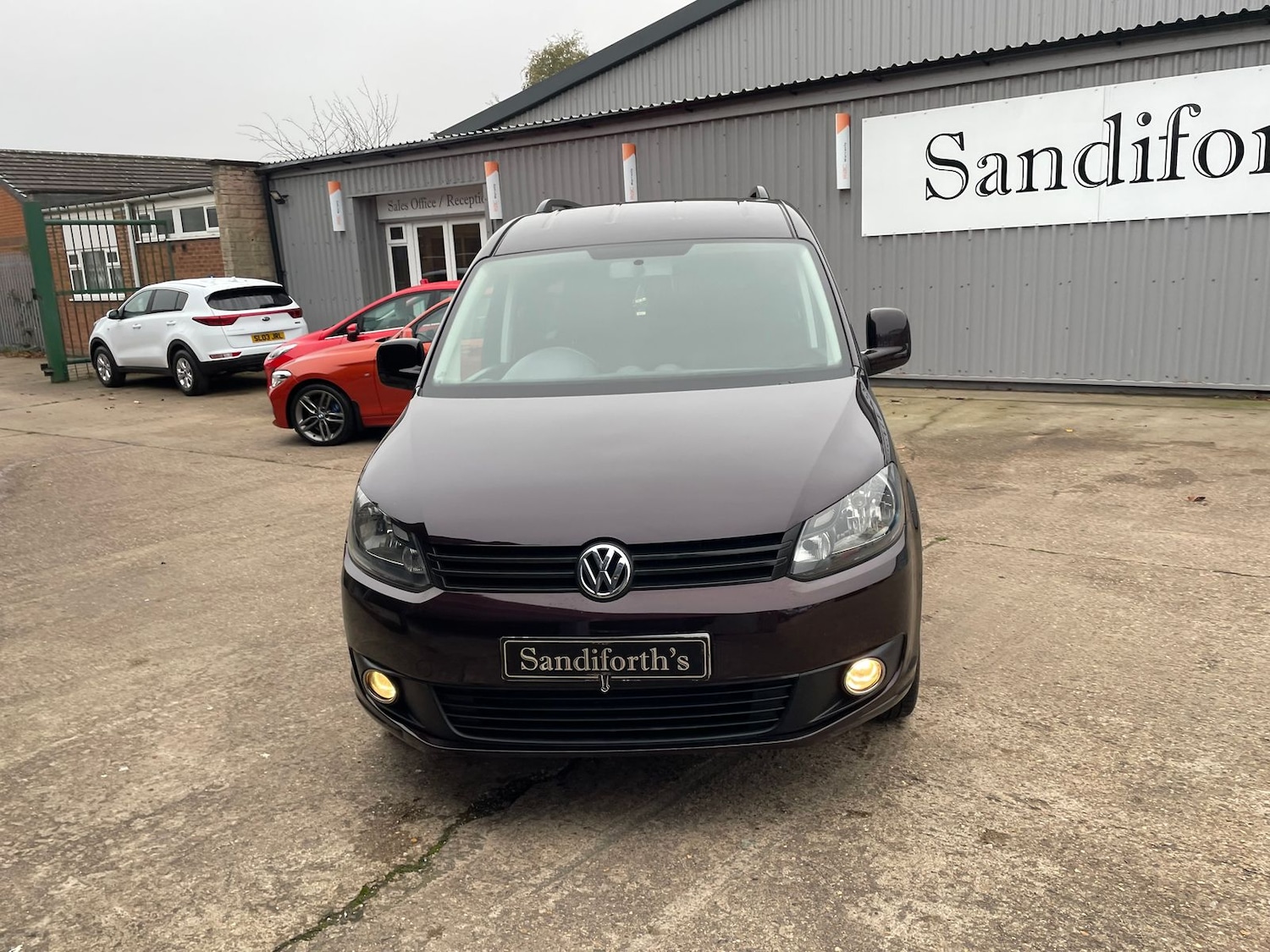 Used Volkswagen Caddy Maxi Life 2015 for sale - 76514677: Photo 79