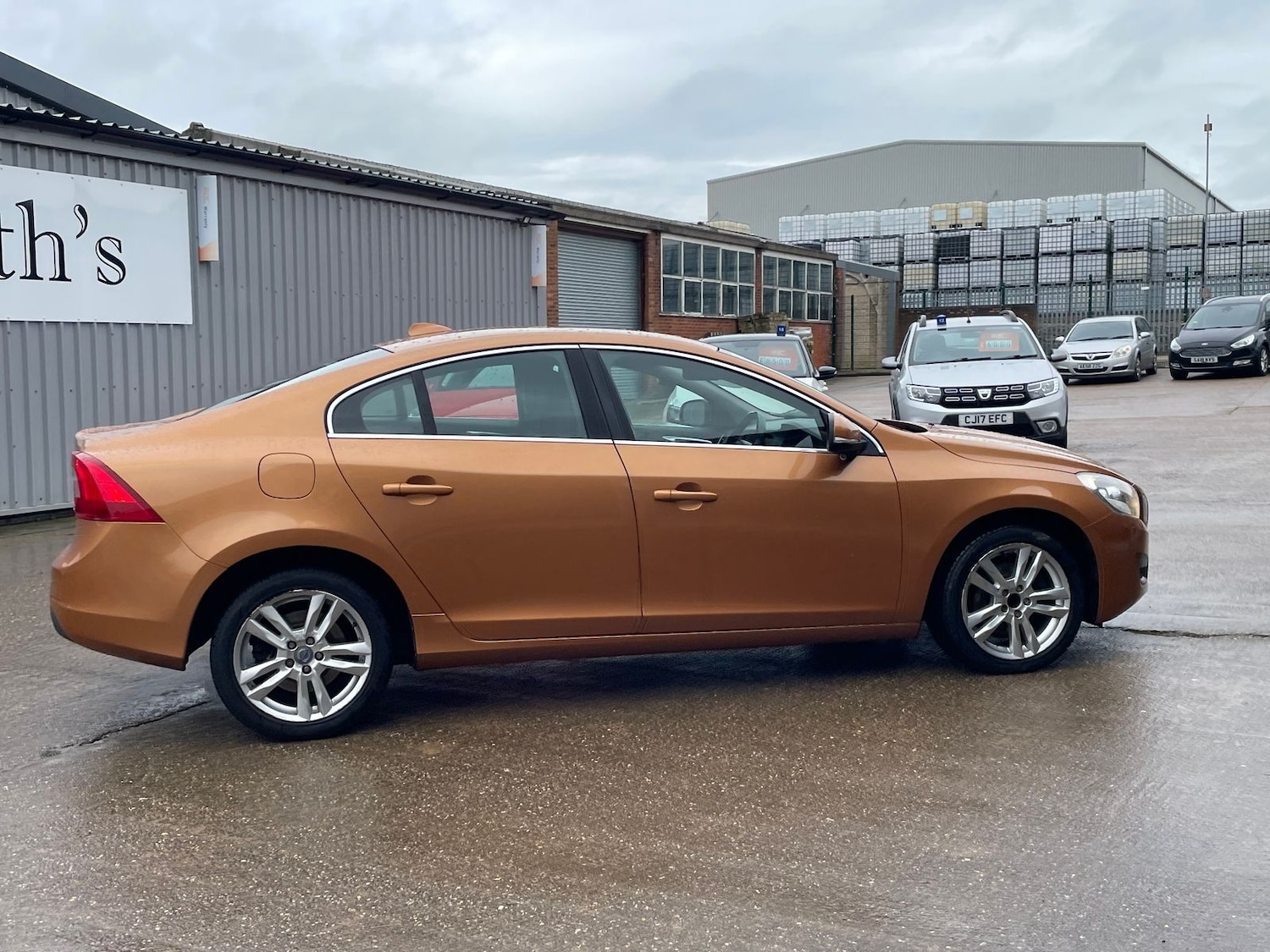 Used Volvo S60 2010 for sale - 77634734: Photo 15